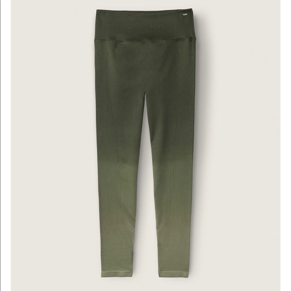 Vs PINK seamless high waisted textures leggings!